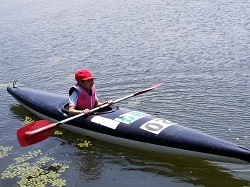 canoe2.jpg