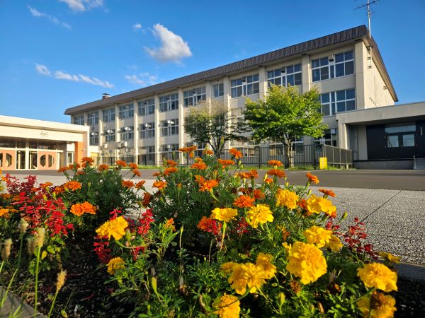 旭川市立旭川中学校