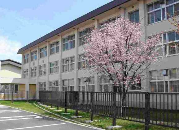 旭川市立旭川中学校