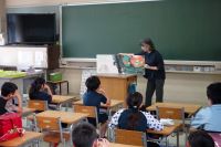 読み聞かせ②200.JPG