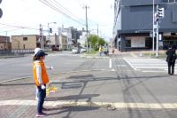 7月登校見守り①.JPG