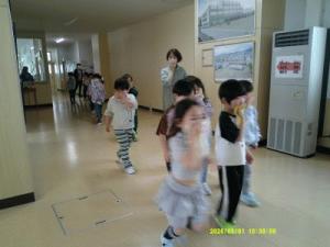 避難訓練１春.JPG