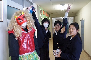 DSC08437.jpg