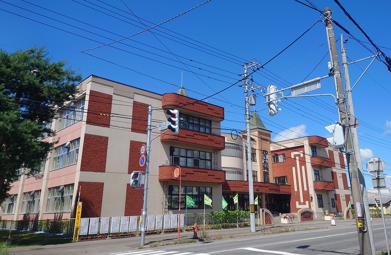 旭川市立東五条小学校