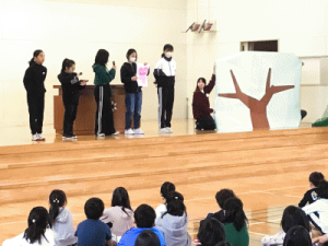 にこにこハートの木.png