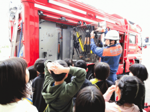 消防車.png
