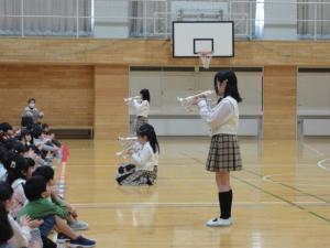 ４人演奏.jpg