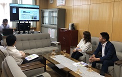 学校運営協議会.jpg