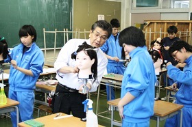 地域人材カット２.jpg