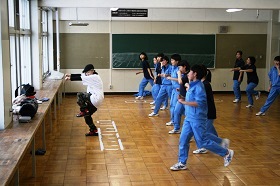 地域人材ダンス１.jpg