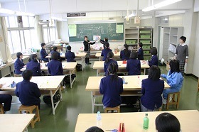 地域人材ラッピング１.jpg