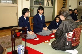 地域人材茶道３.jpg