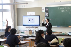 教育実習美術１.JPG