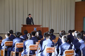 生徒集会 (4).JPG
