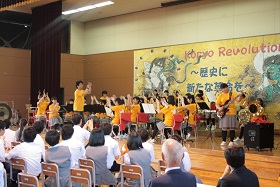４吹奏楽１.JPG