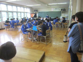 1IMG_9876.jpg