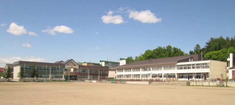 旭川市立西御料地小学校