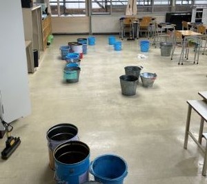 雨漏り.jpg
