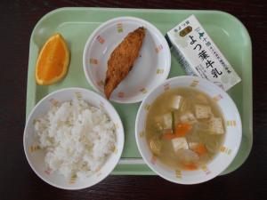 4.30   給食.JPG