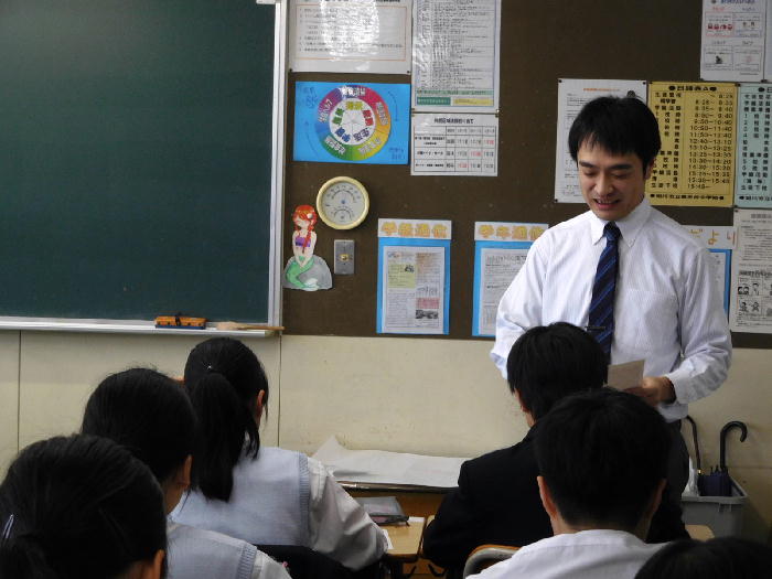 http://www.asahikawa-hkd.ed.jp/shunkoudai-jhs/maeda.jpg