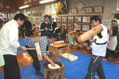 餅つき（父親）.jpg