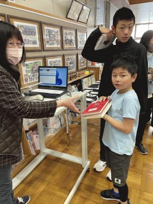 ホームページ　本の貸し出し.JPG