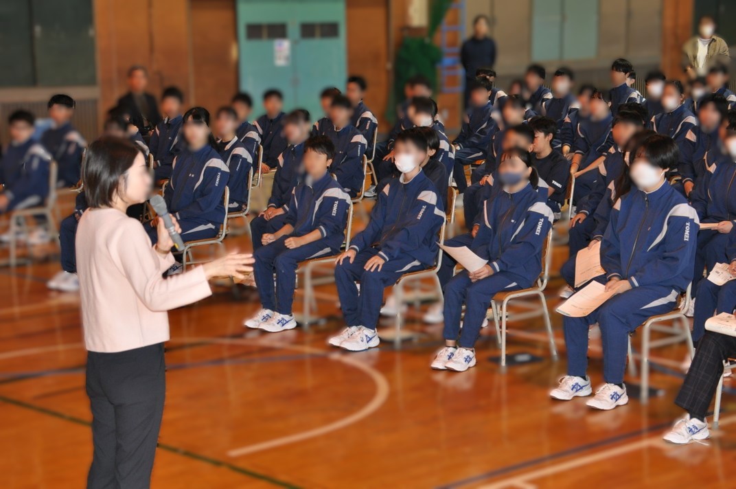 http://www.asahikawa-hkd.ed.jp/toumei-jhs/DSC_0018.jpg