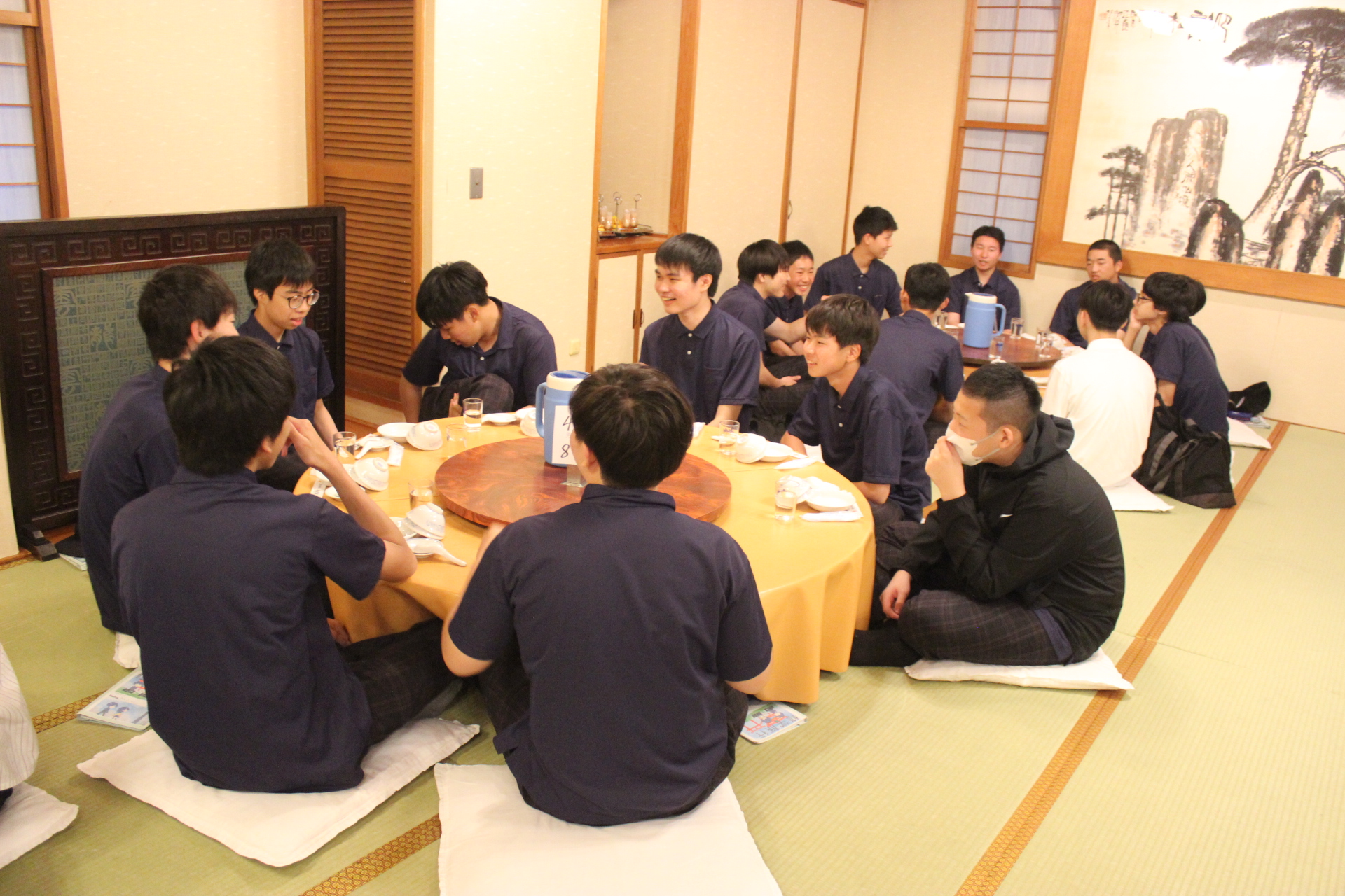 http://www.asahikawa-hkd.ed.jp/toumei-jhs/IMG_5934.JPG