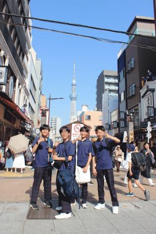 スカイツリーバックに.jpg